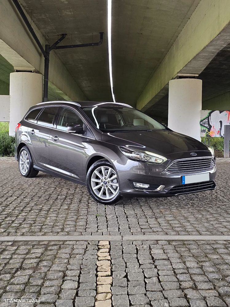 Ford Focus SW 1.0 EcoBoost S&S TITANIUM - 3