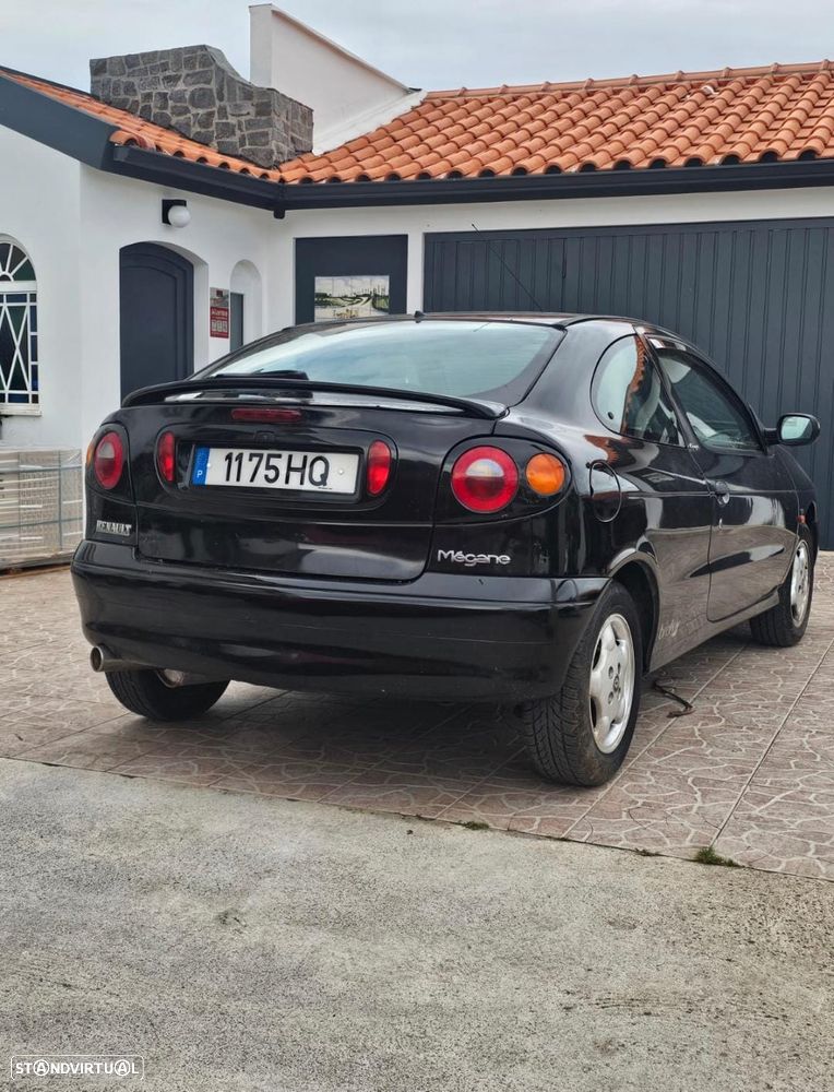 Renault Mégane Grand Coupe - 1