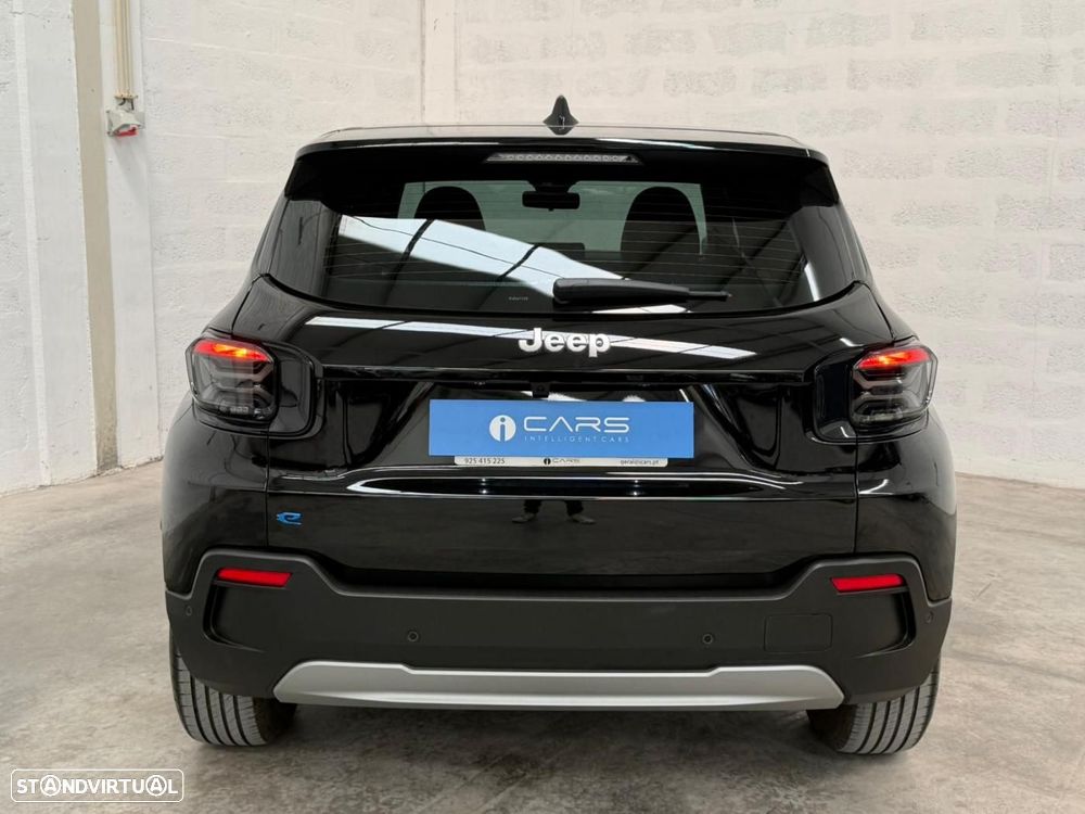 Jeep Avenger 54 kWh Black Edition - 10