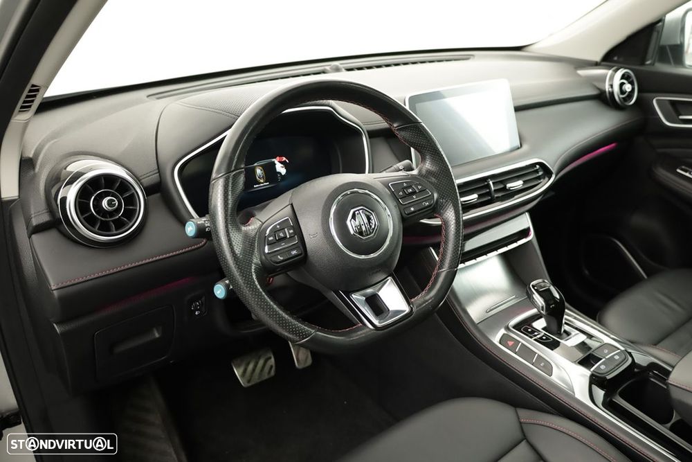 MG EHS 1.5 T-GDI Plug-in Hybrid Luxury - 8