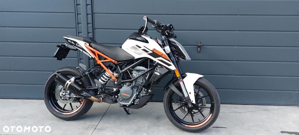 KTM Duke 125 - 31