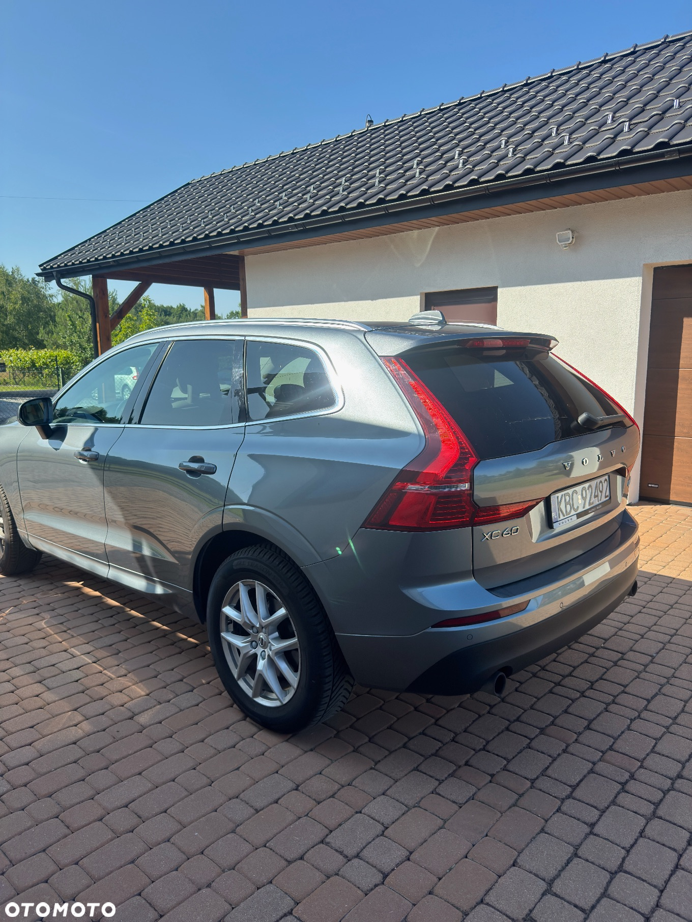 Volvo XC 60 D4 AWD Momentum - 3