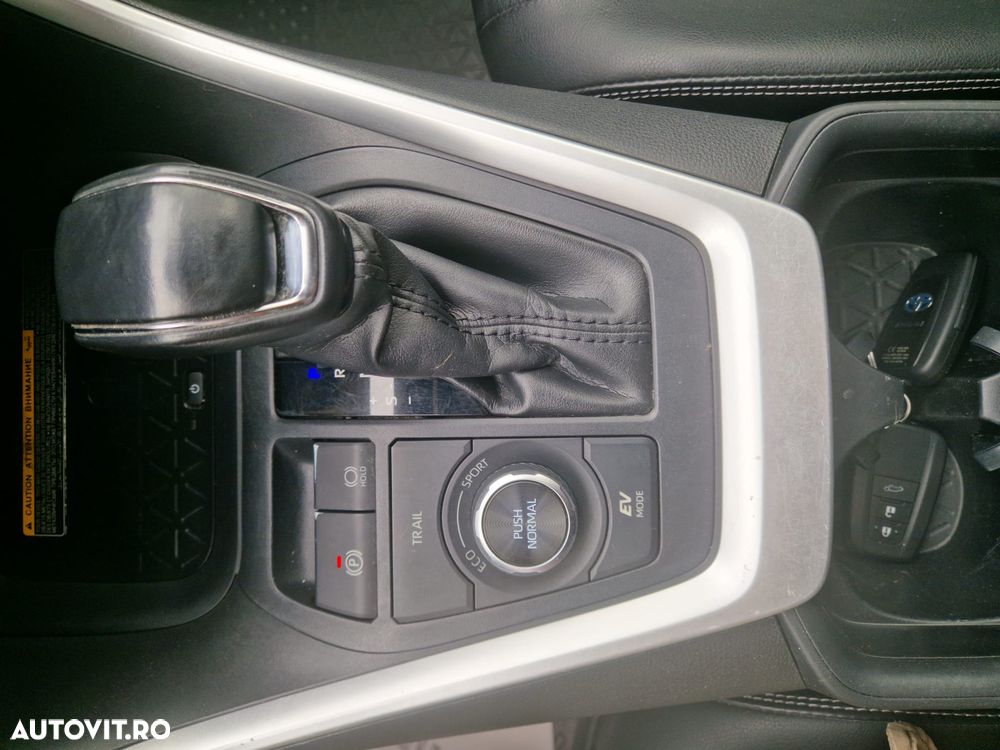 Toyota RAV4 2.5 VVT-iE 4x4 Luxury - 22