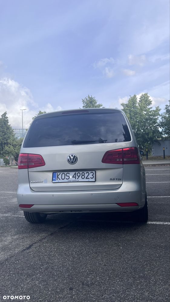 Volkswagen Touran - 8