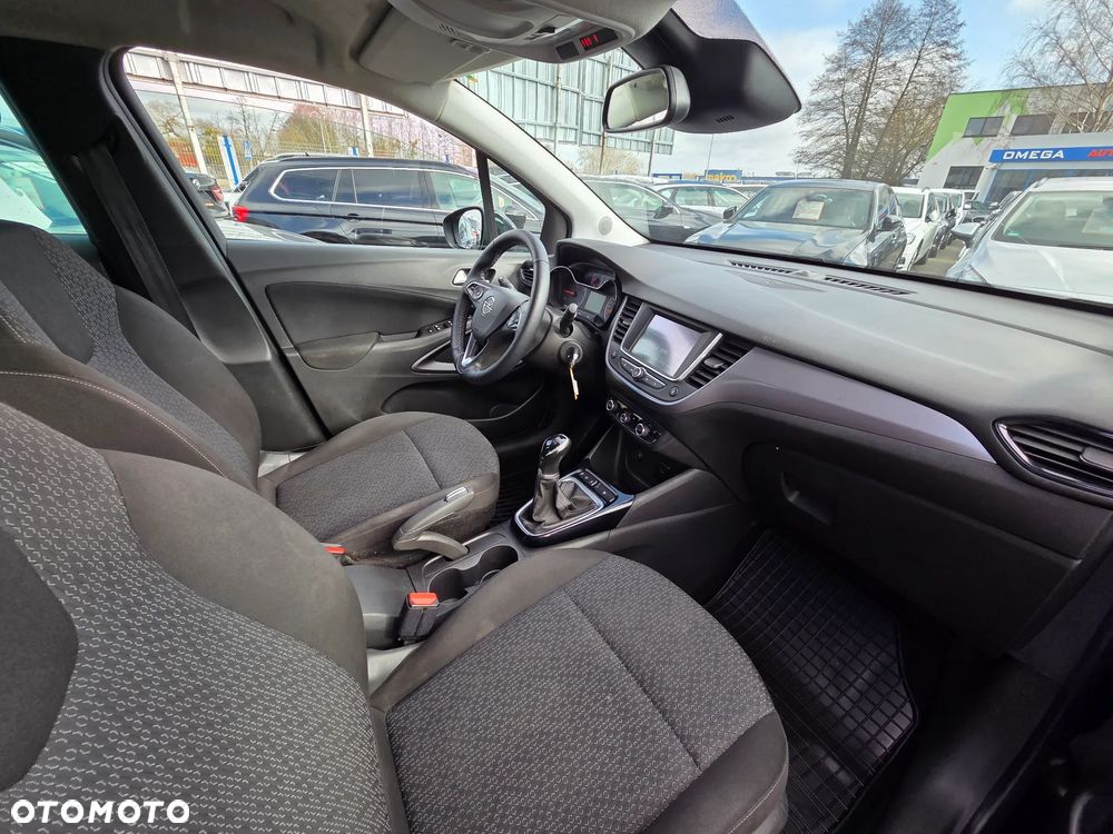 Opel Crossland X - 9