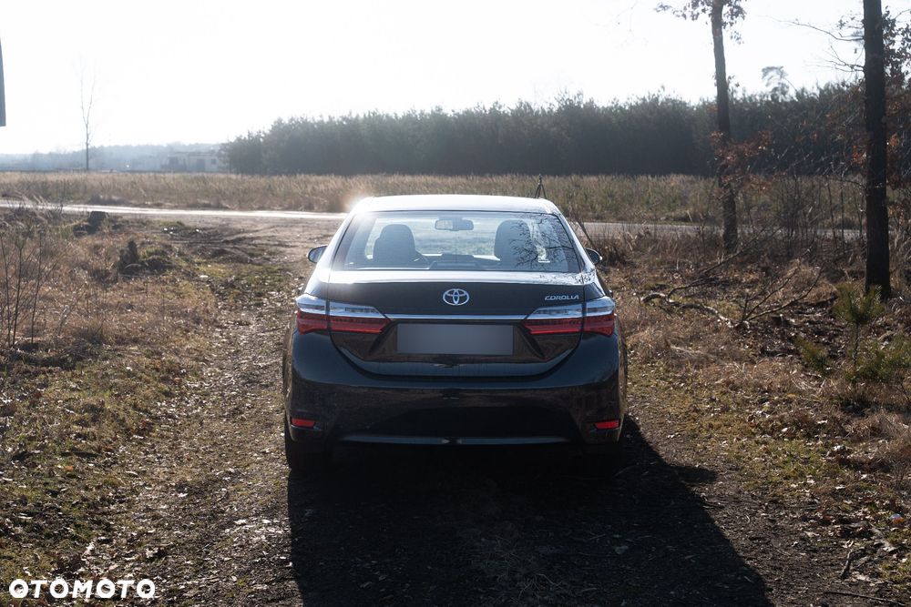 Toyota Corolla 1.6 Comfort - 6