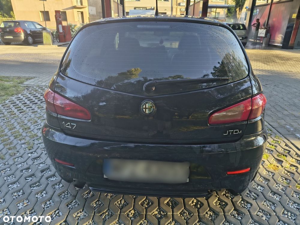 Alfa Romeo 147 - 3