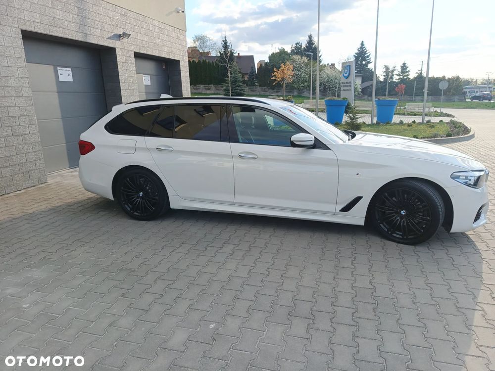 BMW Seria 5 520d M Sport sport - 12