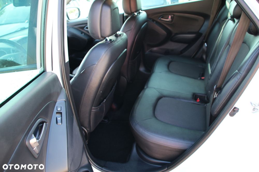 Hyundai ix35 1.6 2WD Style - 18