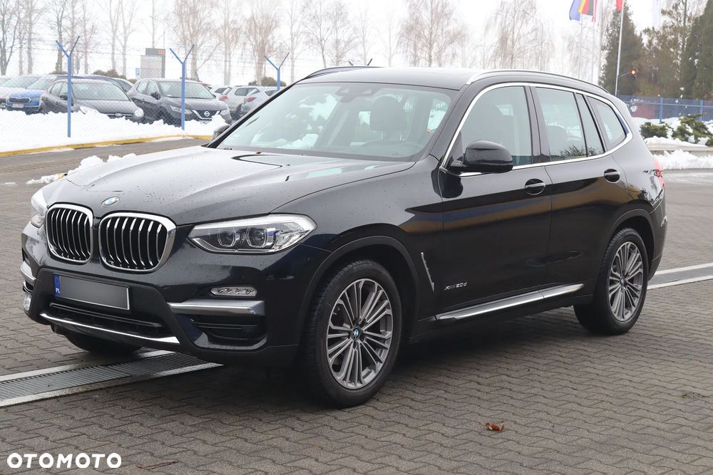 BMW X3 xDrive20d M Sport Edition - 4