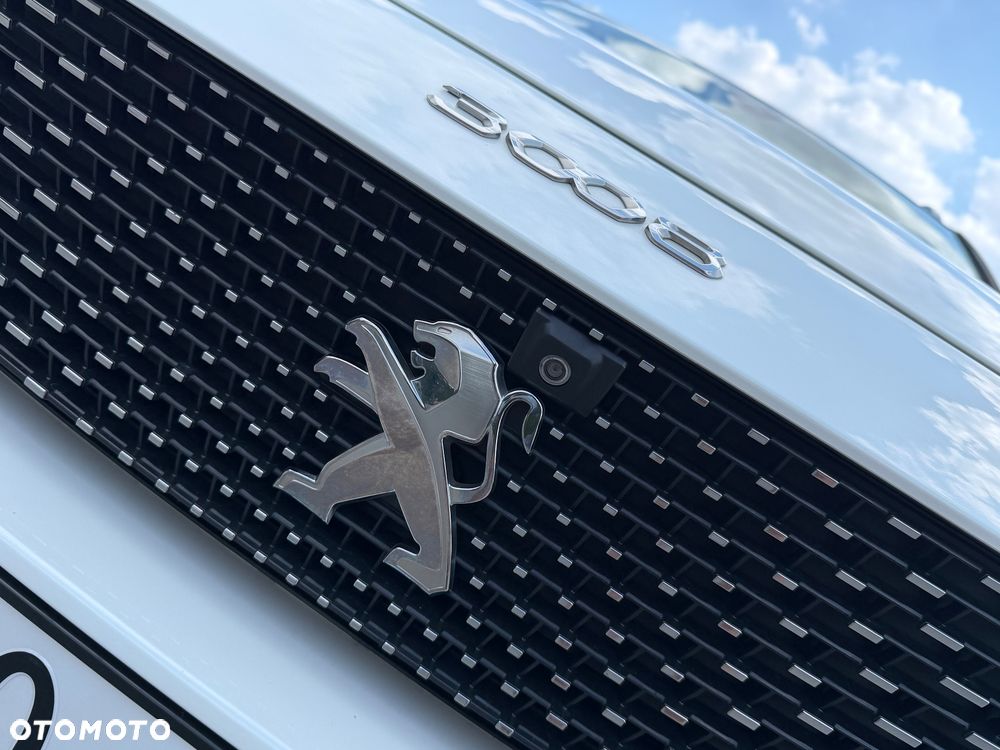 Peugeot 3008 1.6 PureTech HYbrid Allure S&S EAT8 - 21