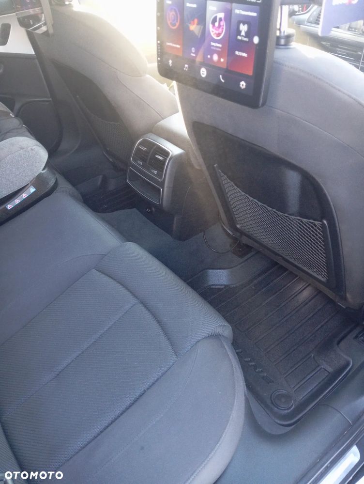 Audi A6 Avant 2.0 TDI Quattro S tronic - 24