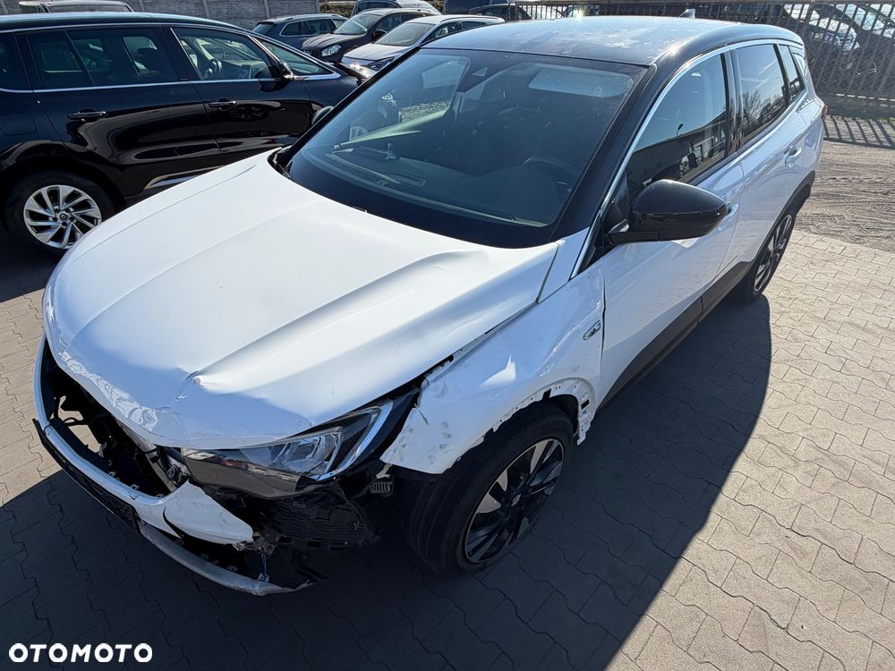 Opel Grandland X 1.2 Start/Stop Business Edition - 4
