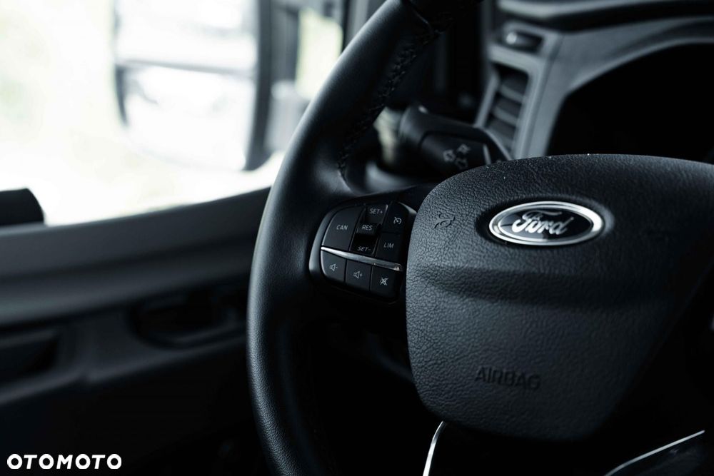 Ford Transit - 35
