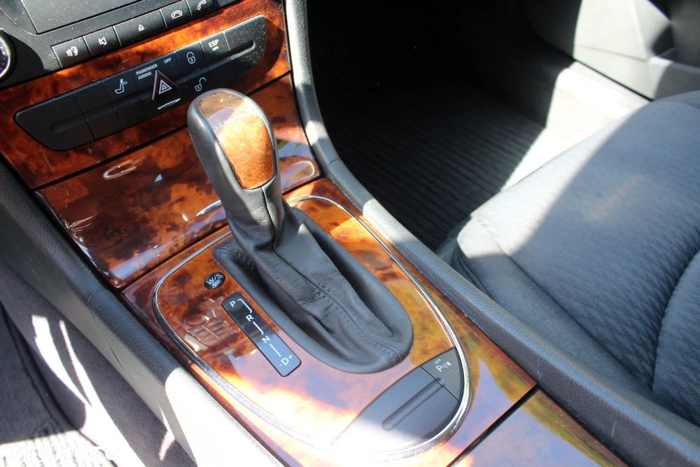Mercedes-Benz Klasa E 200 Kompressor Automatik Elegance Sport Edition - 8