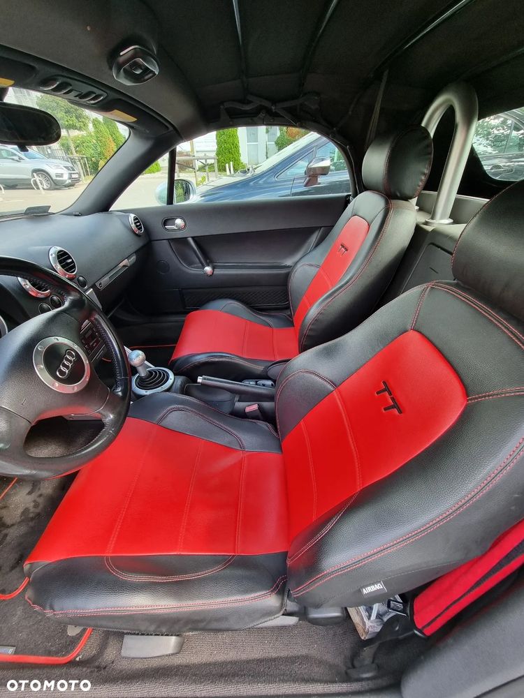 Audi TT Roadster - 10