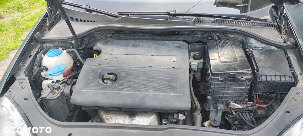 Volkswagen Golf 1.4 Goal - 10