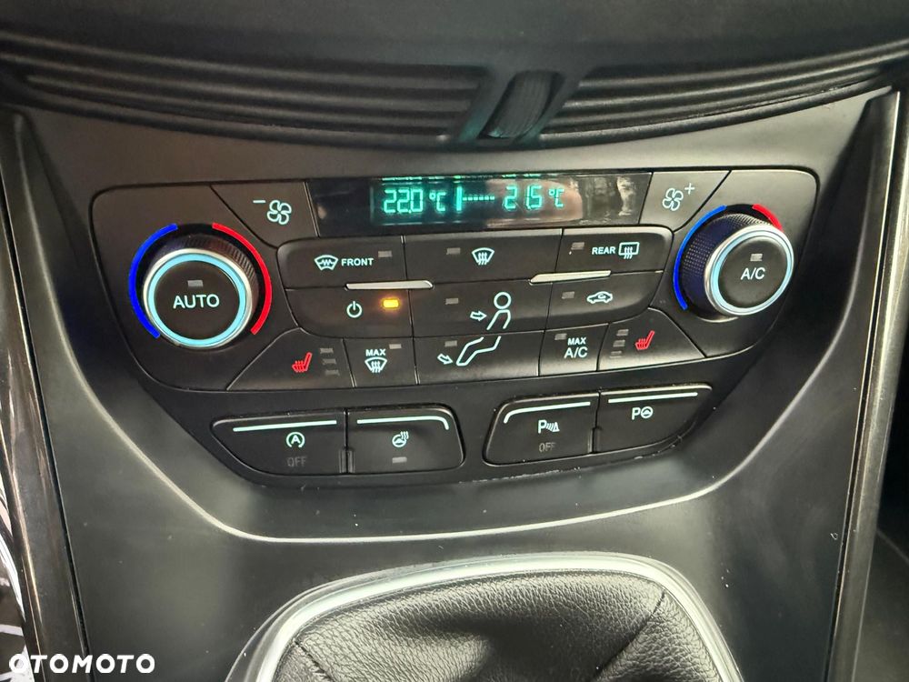 Ford Kuga 2.0 TDCi 2x4 Titanium - 11