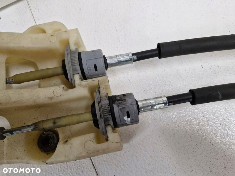 KIA CEED II 1.4 CRDI GAŁKA LEWAREK WYBIERAK ZMIANY BIEGÓW LINKI 43700-A2910 - 6