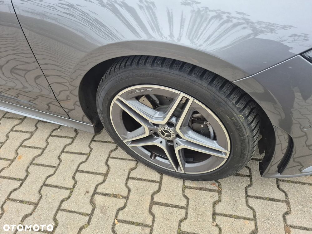 Mercedes-Benz CLA 200 AMG Line 7G-DCT - 18