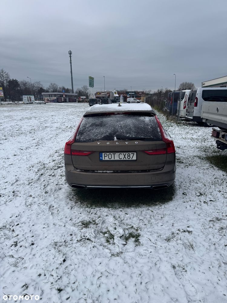 Volvo V90 D5 AWD Geartronic Inscription - 8