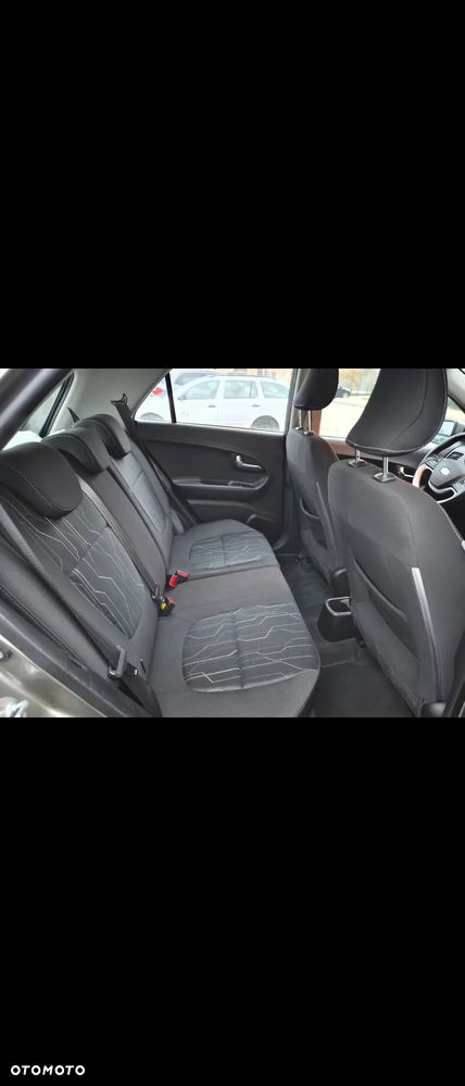 Kia Picanto 1.0 Attract - 7