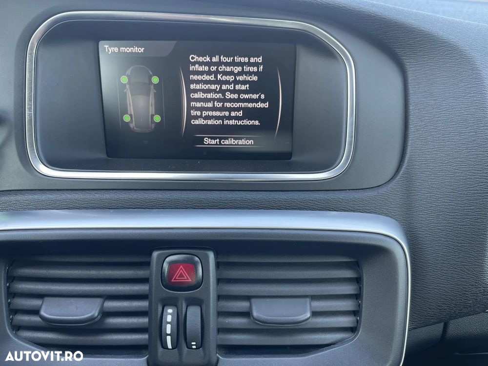 Volvo V40 D2 Geartronic - 16