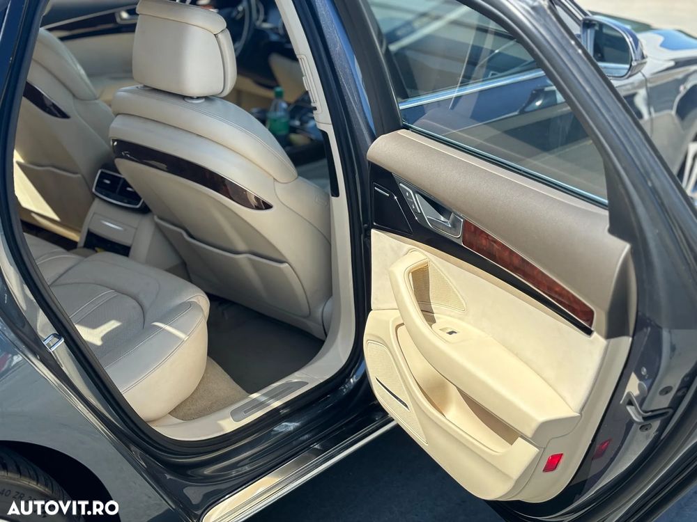 Audi A8 4.2 TDI Quattro Tip - 9