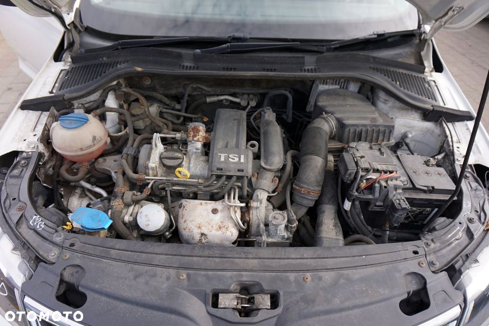 SKODA RAPID NH3 HB 2014 LF9E 1.2 TSI CBZA 86KM MFX BIAŁY na części - 9