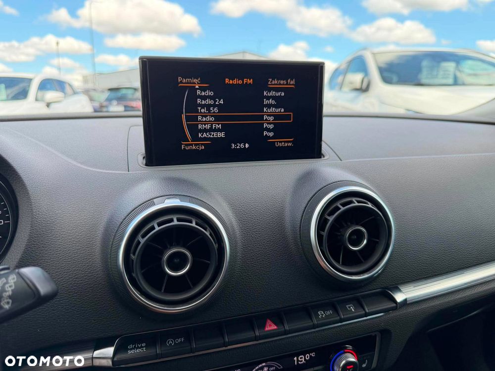 Audi A3 Sportback 2.0 TDI Ambiente - 14