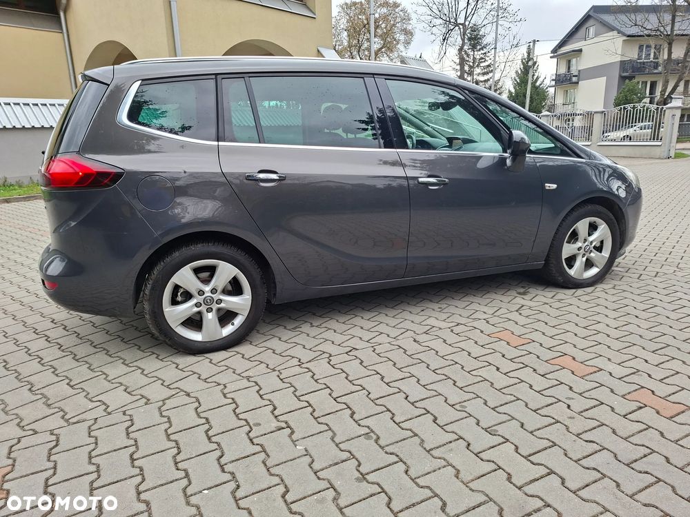 Opel Zafira 2.0 CDTI Cosmo - 14