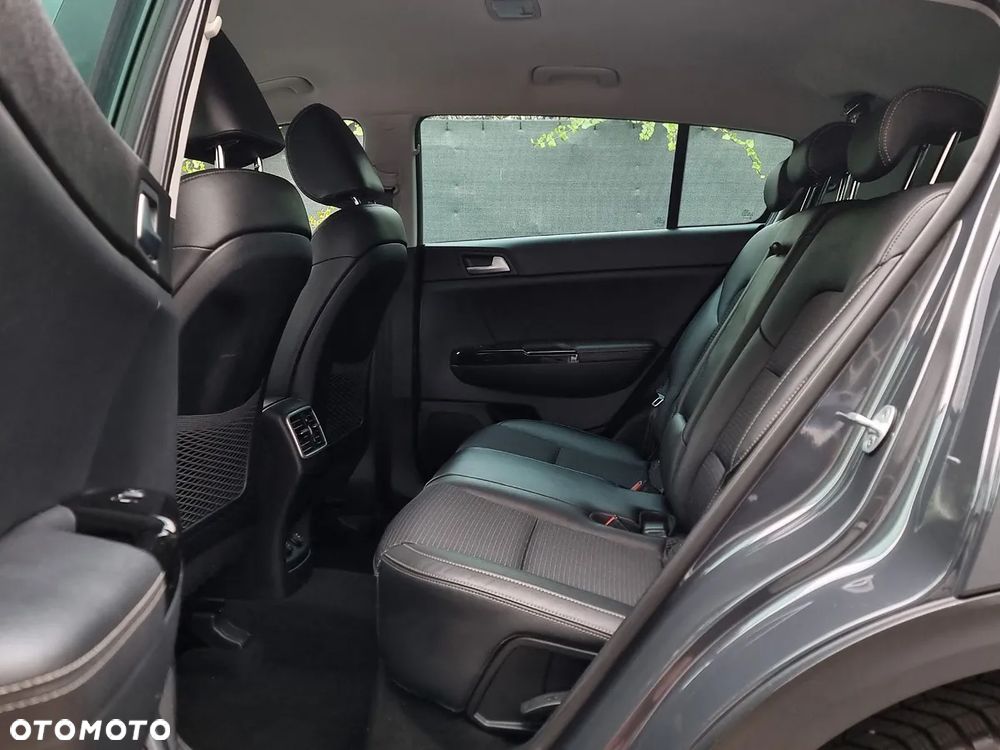 Kia Sportage 1.6 T-GDI L Business Line Plus 2WD - 10