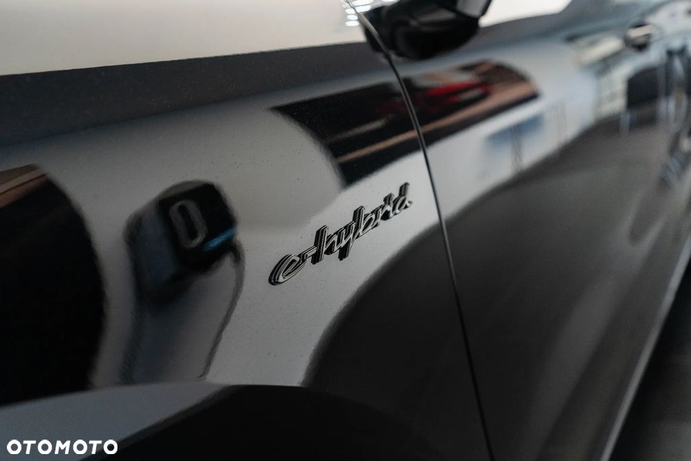 Porsche Cayenne E-Hybrid PHEV Black Edition - 40