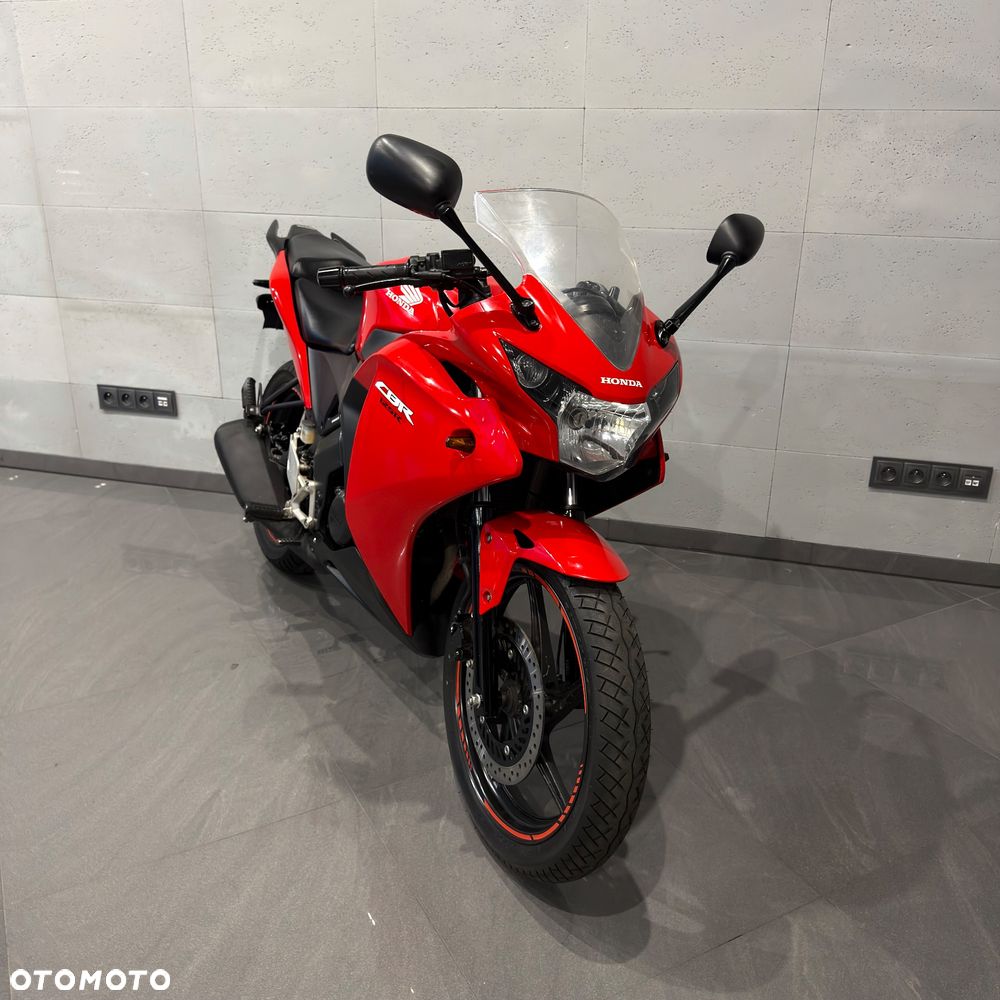 Honda CBR - 4