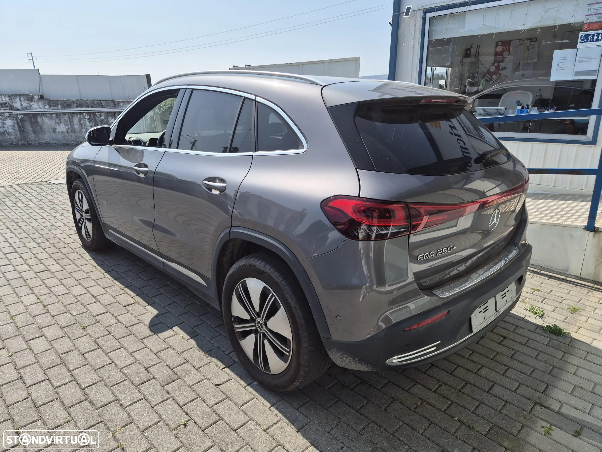 Mercedes-Benz EQA 250+ Edition - 6
