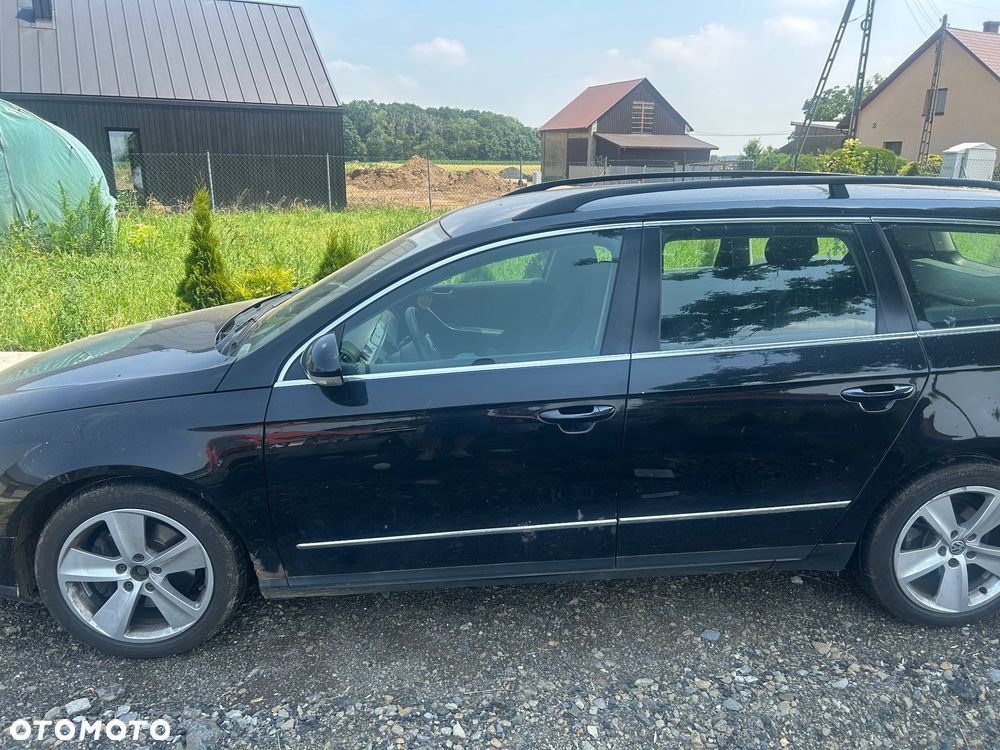 Volkswagen Passat 1.9 TDI DPF BlueMotion - 2