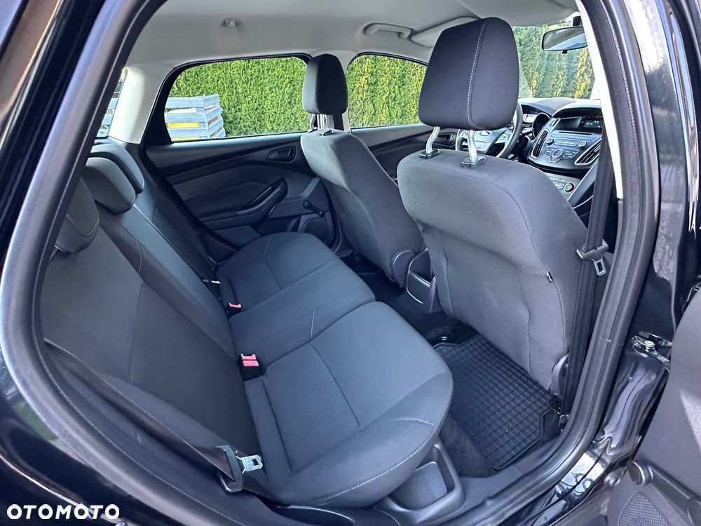 Ford Focus - 35
