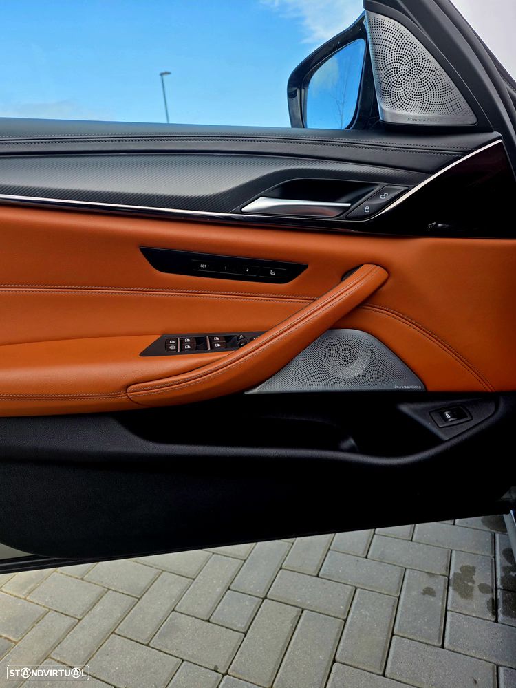 BMW M5 Competition - 24