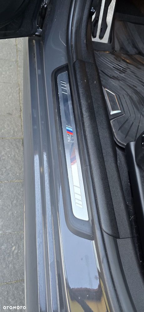 BMW Seria 3 320d xDrive M Sport - 26