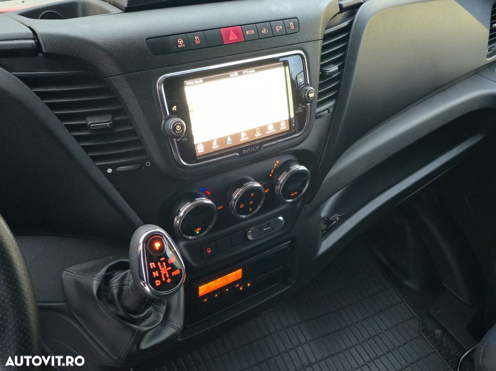 Iveco Daily - 12
