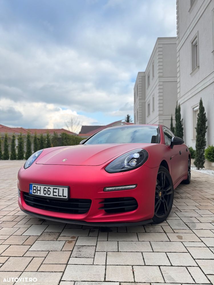 Porsche Panamera - 1