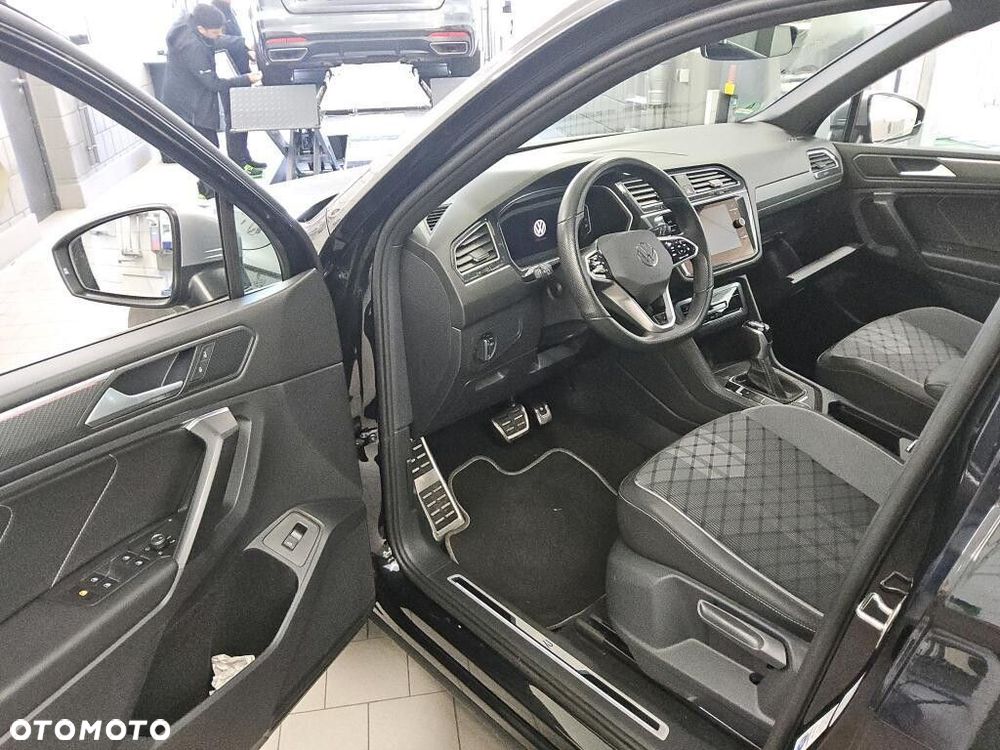 Volkswagen Tiguan Allspace 2.0 TDI 4Mot R-Line DSG - 6