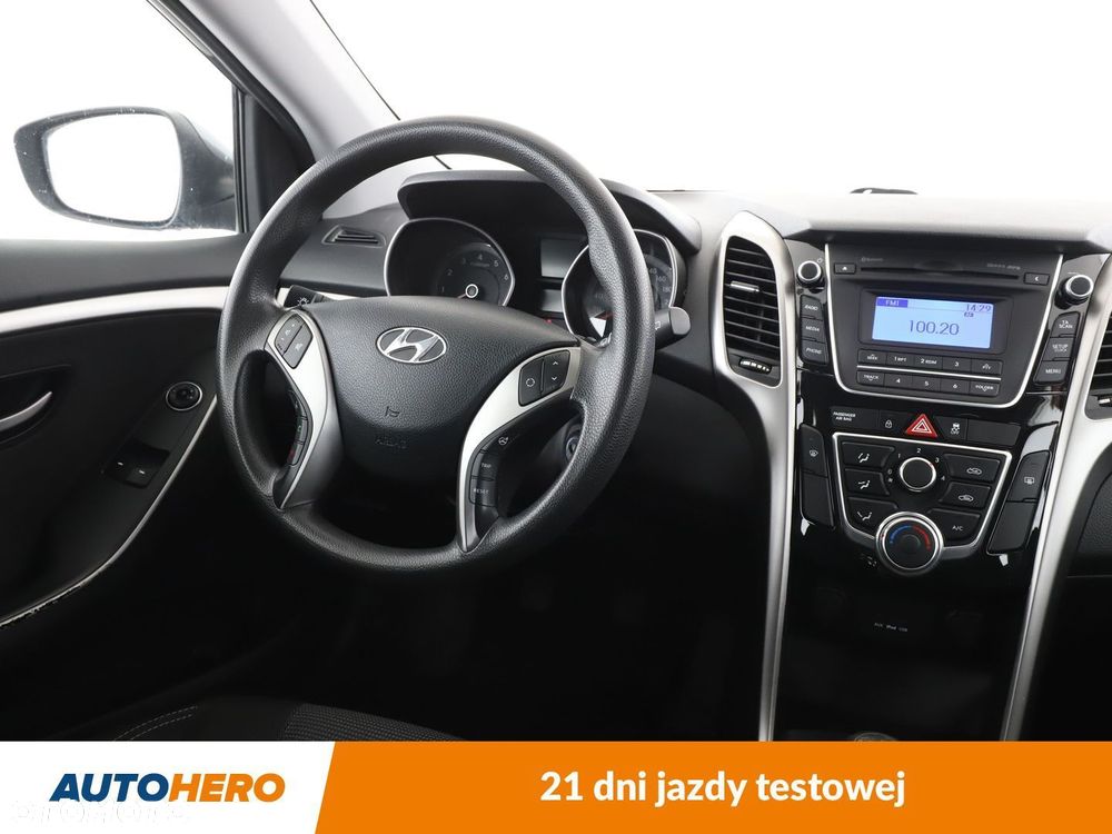 Hyundai i30 1.4 Classic + - 13
