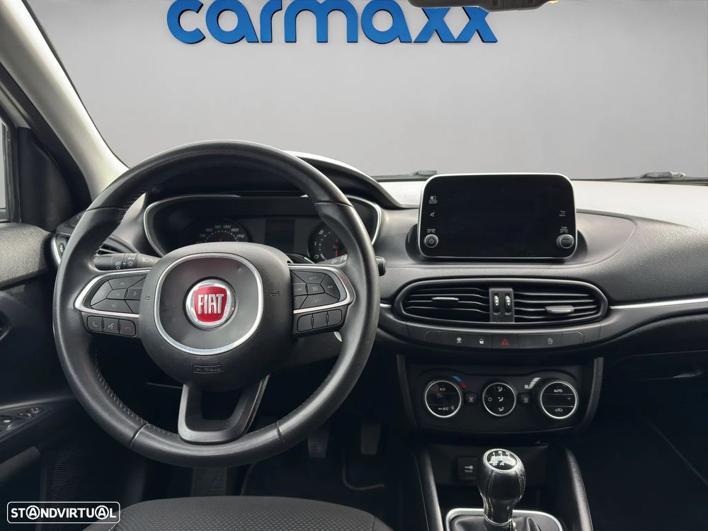 Fiat Tipo Station Wagon 1.3 M-Jet Lounge - 14