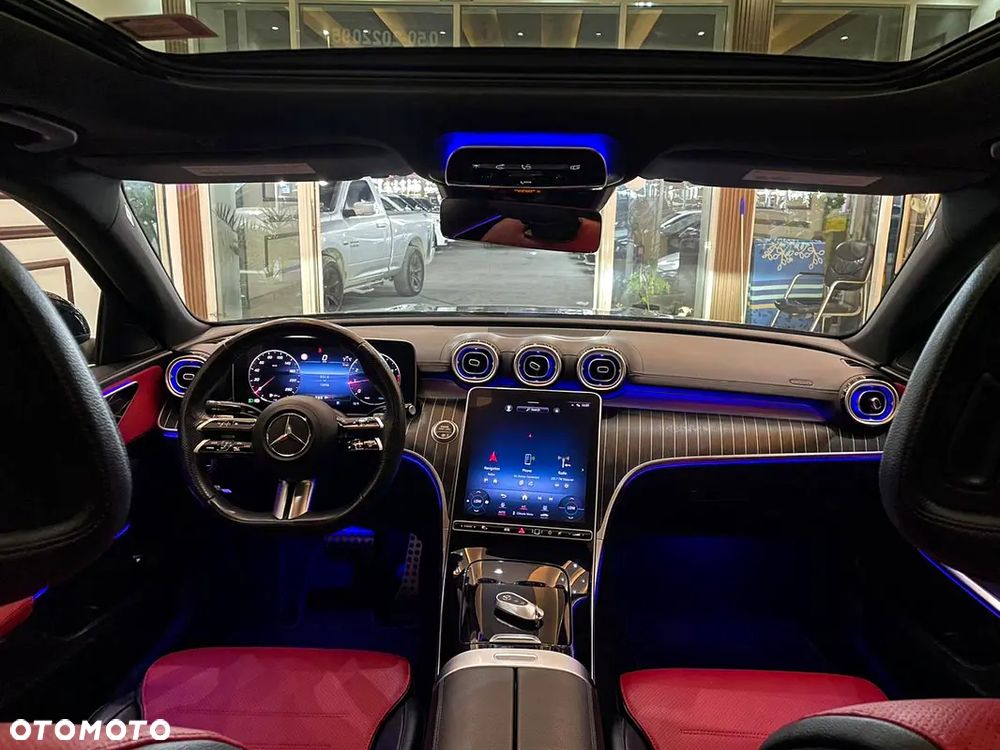 Mercedes-Benz Klasa C 300 4Matic 9G-TRONIC - 11