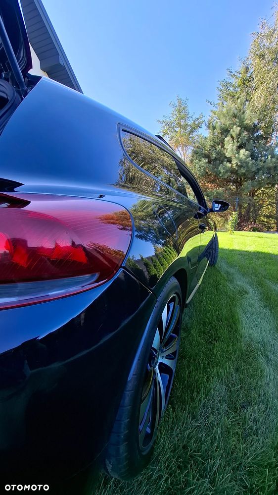 Volkswagen Scirocco 2.0 TDI - 10