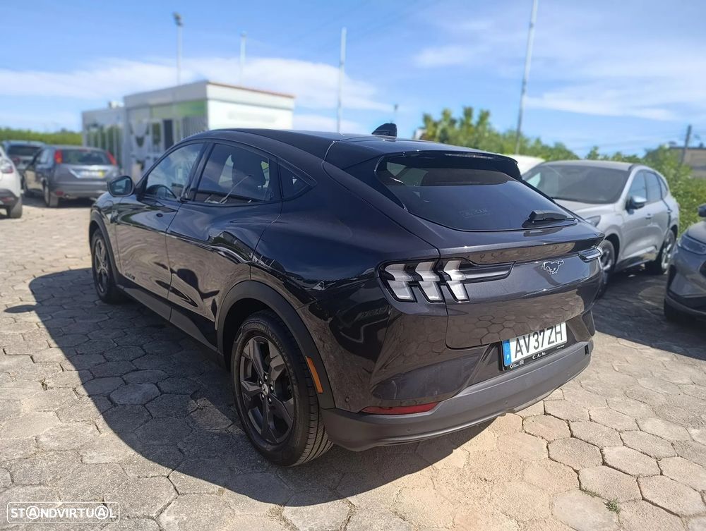 Ford Mustang Mach-E Alargada - 8