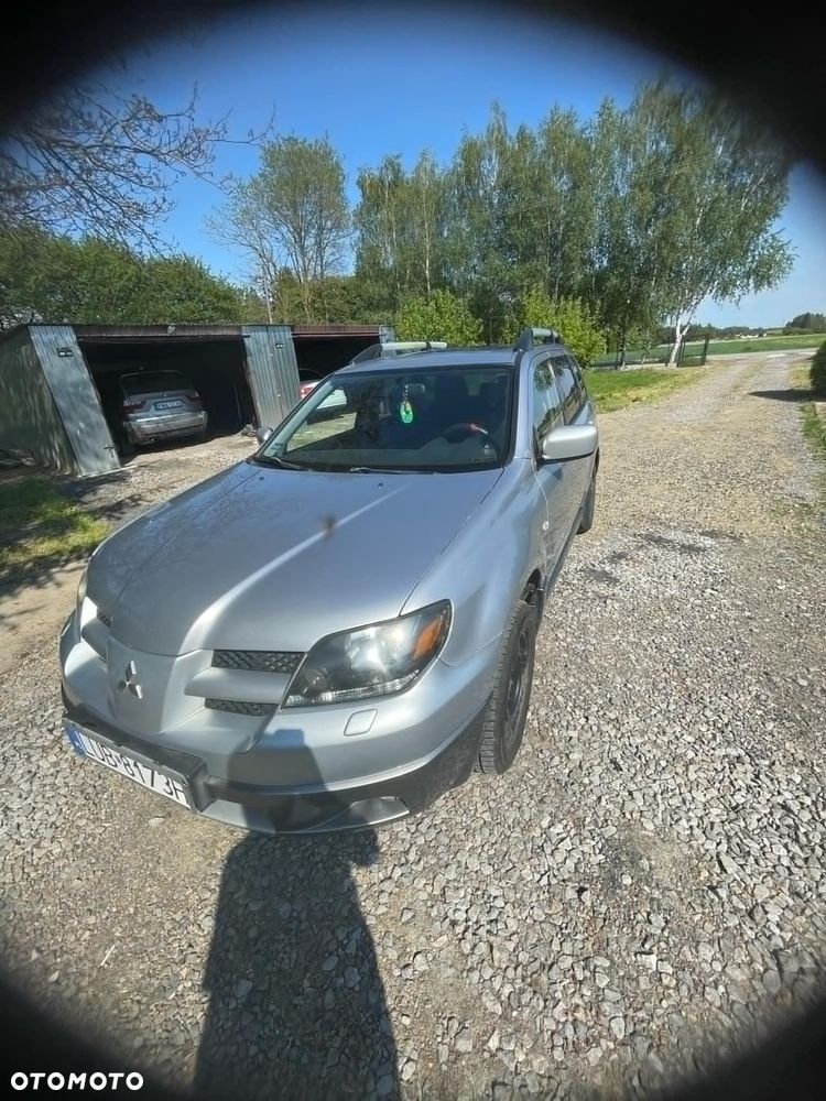 Mitsubishi Outlander 2.4 Intense - 3