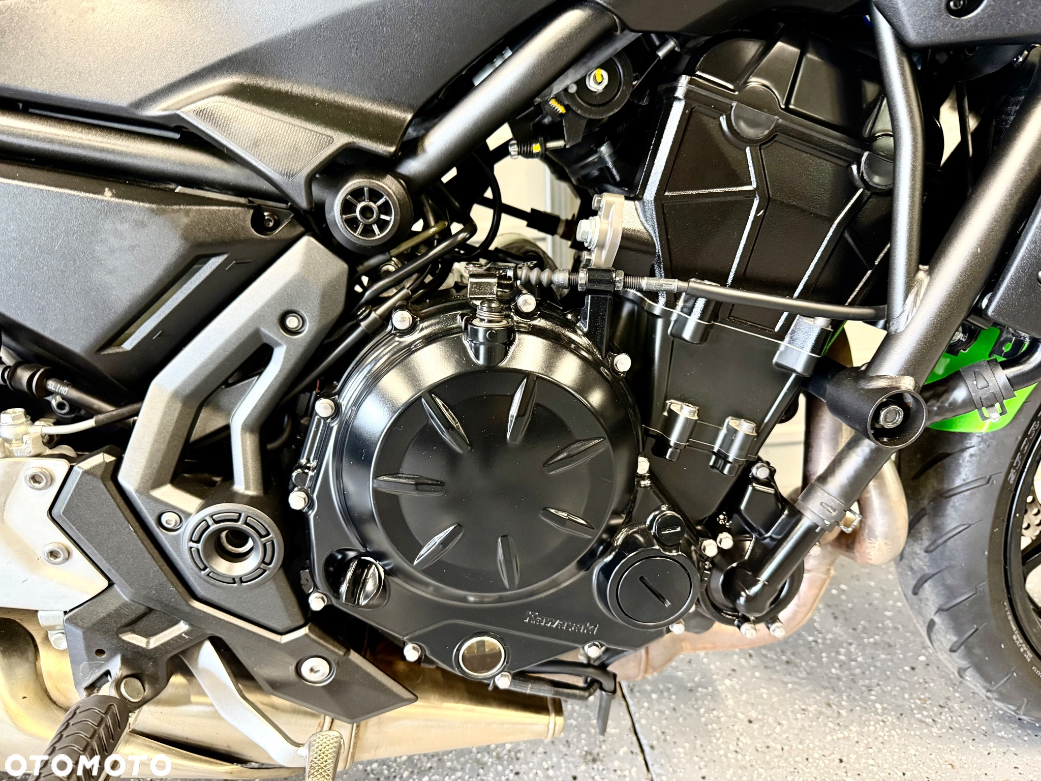 Kawasaki Z 650 - 9