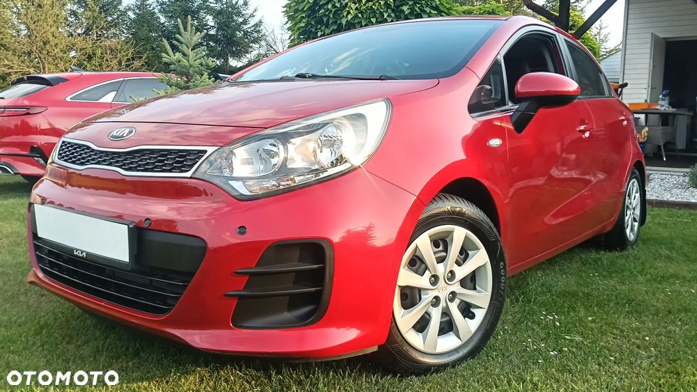 Kia Rio 1.2 L - 2